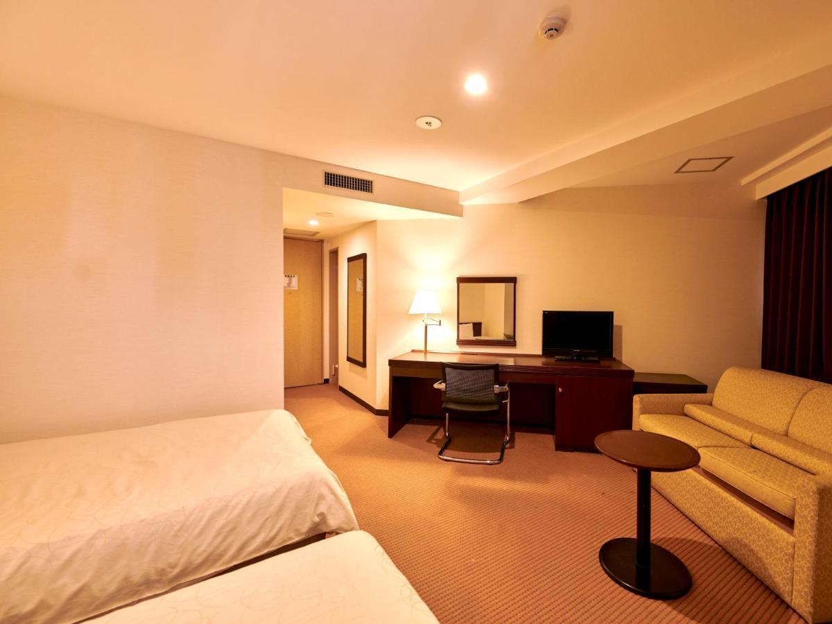 Hotel Courtland Наґано Екстер'єр фото
